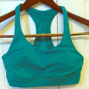 Lululemon sport bra Kelley green